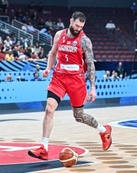 难挽败局！马穆凯拉什维利15中8空砍22分4板4助2断 全场仅休49秒